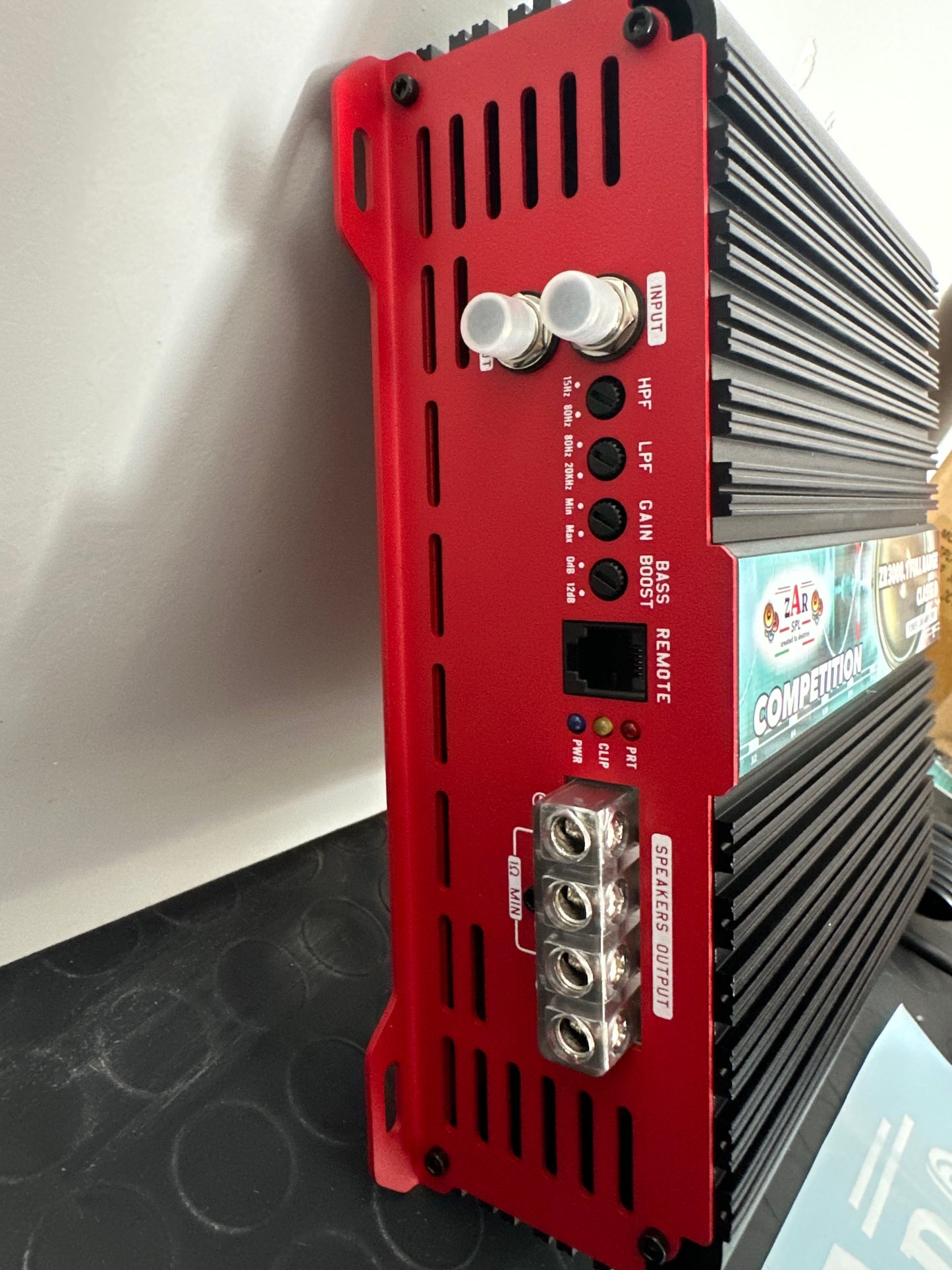 Amplificatore Zarspl ZR3000 serie competition classe D full range 3000w rms new version RED